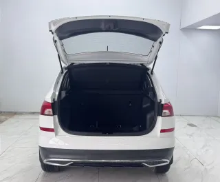 Skoda Kamiq 2023 — фото 16 из 22