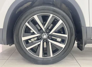 Skoda Kamiq 2023 — фото 17 из 22