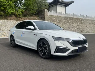 Skoda Octavia 2024 — фото автомобиля из Китая