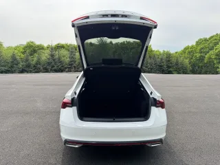 Skoda Octavia 2023 — фото 42 из 58