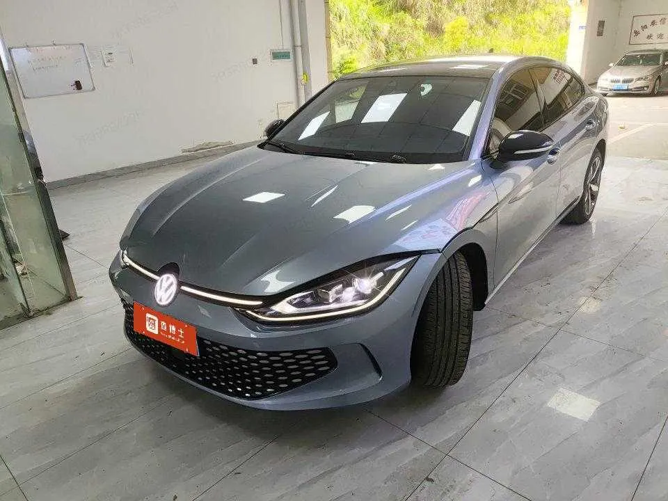 Volkswagen Lamando L