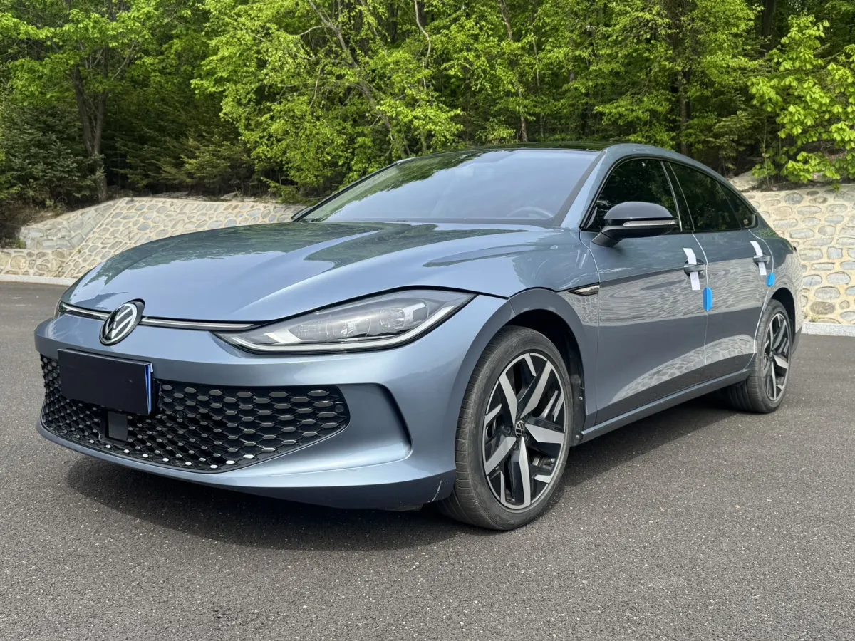 Volkswagen Lamando L