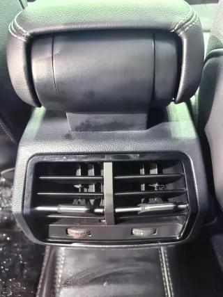 Audi Q3 2023 — фото 9 из 13