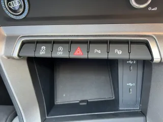 Audi Q3 2023 — фото 23 из 30