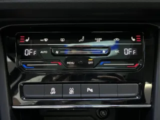 Volkswagen Touran L 2022 — фото 10 из 29