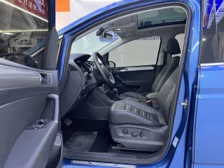 Volkswagen Touran L 2022 — фото 15 из 29