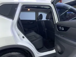 Nissan X-Trail 2022 — фото 18 из 60