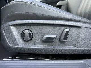 Volkswagen Passat 2022 — фото 9 из 11