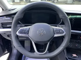 Volkswagen Passat 2022 — фото 4 из 11