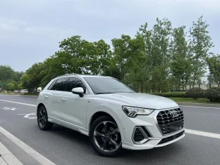 Audi Q3 2021 — фото 3 из 29
