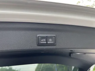 Audi Q3 2021 — фото 23 из 29