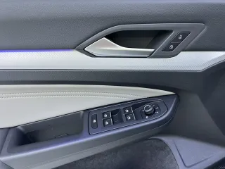 Volkswagen Golf 2023 — фото 7 из 23