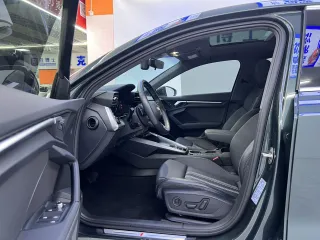 Audi A3 2023 — фото 11 из 30