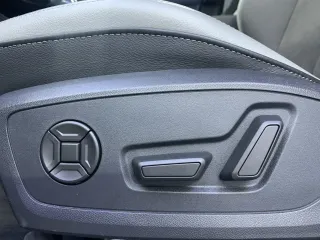 Audi Q3 2023 — фото 12 из 29