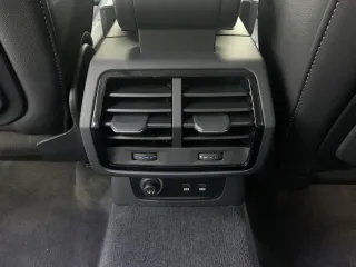 Audi Q3 2023 — фото 14 из 29