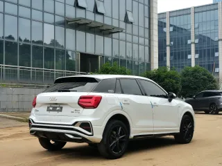Audi Q2 2021 — фото 11 из 52