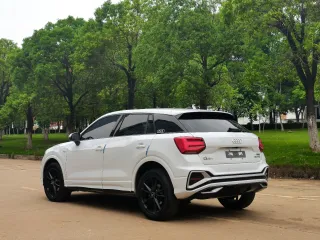Audi Q2 2021 — фото 25 из 52