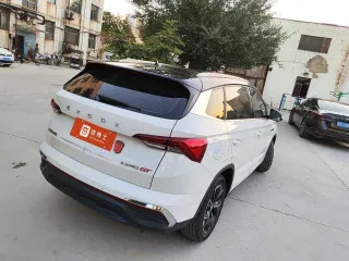 Skoda Kamiq 2023 — фото 14 из 19