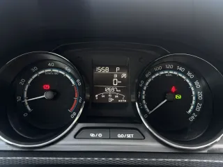 Skoda Kamiq 2023 — фото 21 из 56