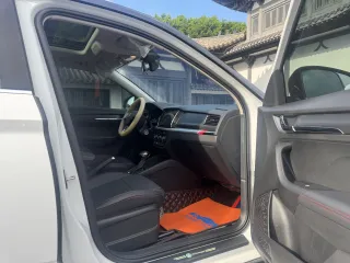 Skoda Kamiq 2023 — фото 30 из 56