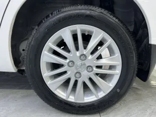 Toyota Vios 2022 — фото 40 из 51