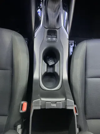 Toyota Levin 2023 — фото 2 из 25