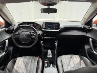 Peugeot 2008 2022 — фото 13 из 54