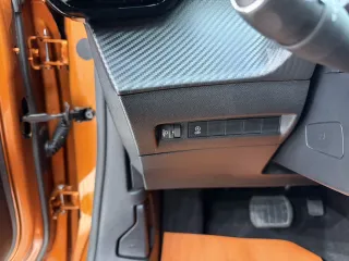 Peugeot 2008 2022 — фото 9 из 54