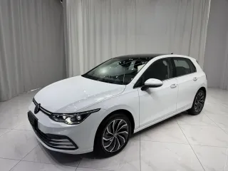 Volkswagen Golf 2023 — фото автомобиля из Китая