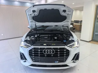 Audi Q3 2022 — фото 7 из 24