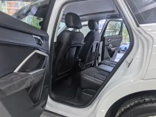 Audi Q3 2022 — фото 12 из 24