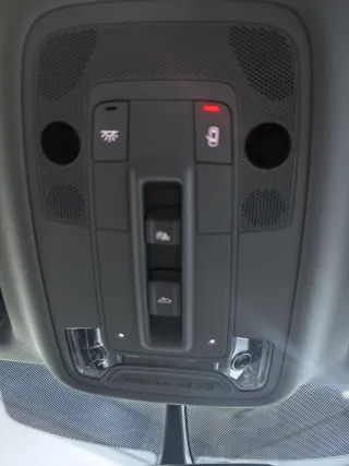 Audi Q3 2022 — фото 22 из 24