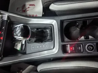 Audi Q3 2022 — фото 14 из 60