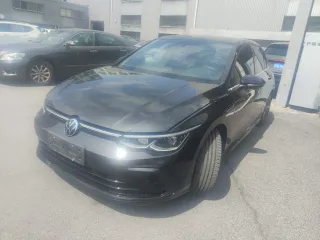Volkswagen Golf 2022 — фото 2 из 5