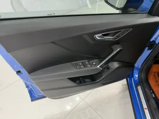 Audi Q2 2022 — фото 28 из 52