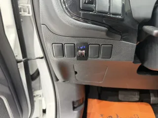 Mitsubishi Outlander 2021 — фото 11 из 22