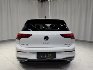 Volkswagen Golf 2022 — фото 9 из 25