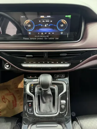 GAC Trumpchi M6 2022 — фото 19 из 24