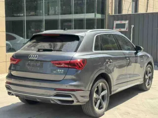 Audi Q3 2022 — фото 3 из 7