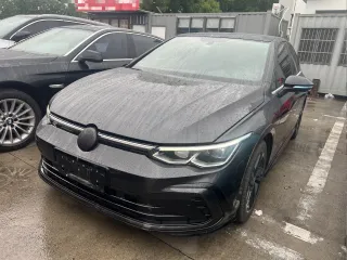 Volkswagen Golf 2023 — фото 18 из 30