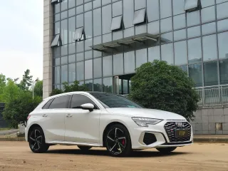 Audi A3 2022 — фото 2 из 29