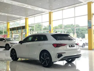 Audi A3 2022 — фото 6 из 14