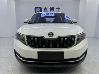 Skoda Kamiq 2023 — фото 2 из 14
