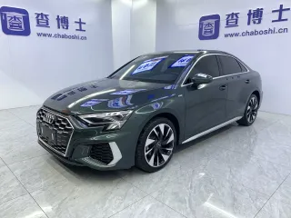 Audi A3 2023 — фото 1 из 14