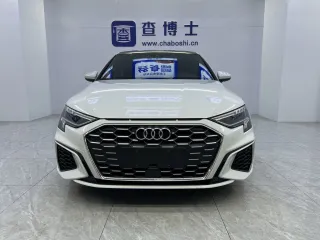 Audi A3 2023 — фото 2 из 13