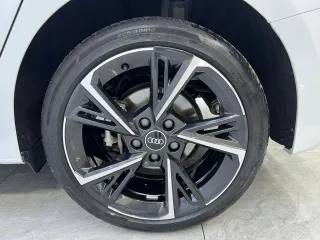 Audi A3 2023 — фото 20 из 30