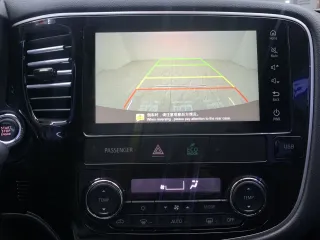 Mitsubishi Outlander 2022 — фото 12 из 23