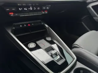 Audi A3 2022 — фото 15 из 26
