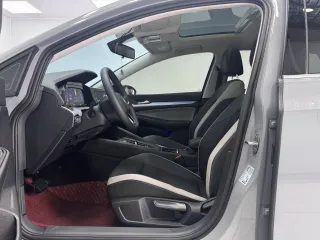 Volkswagen Golf 2022 — фото 11 из 18