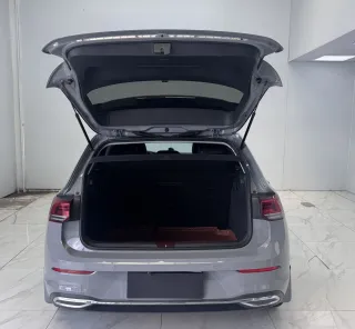 Volkswagen Golf 2022 — фото 16 из 18